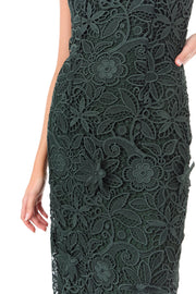 MONIQUE LHUILLIER STRAPLESS LACE SHEATH DRESS - JUNIPER