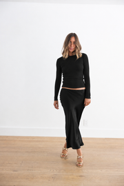 SABLYN QUINCY FITTED CREWNECK TEE - BLACK