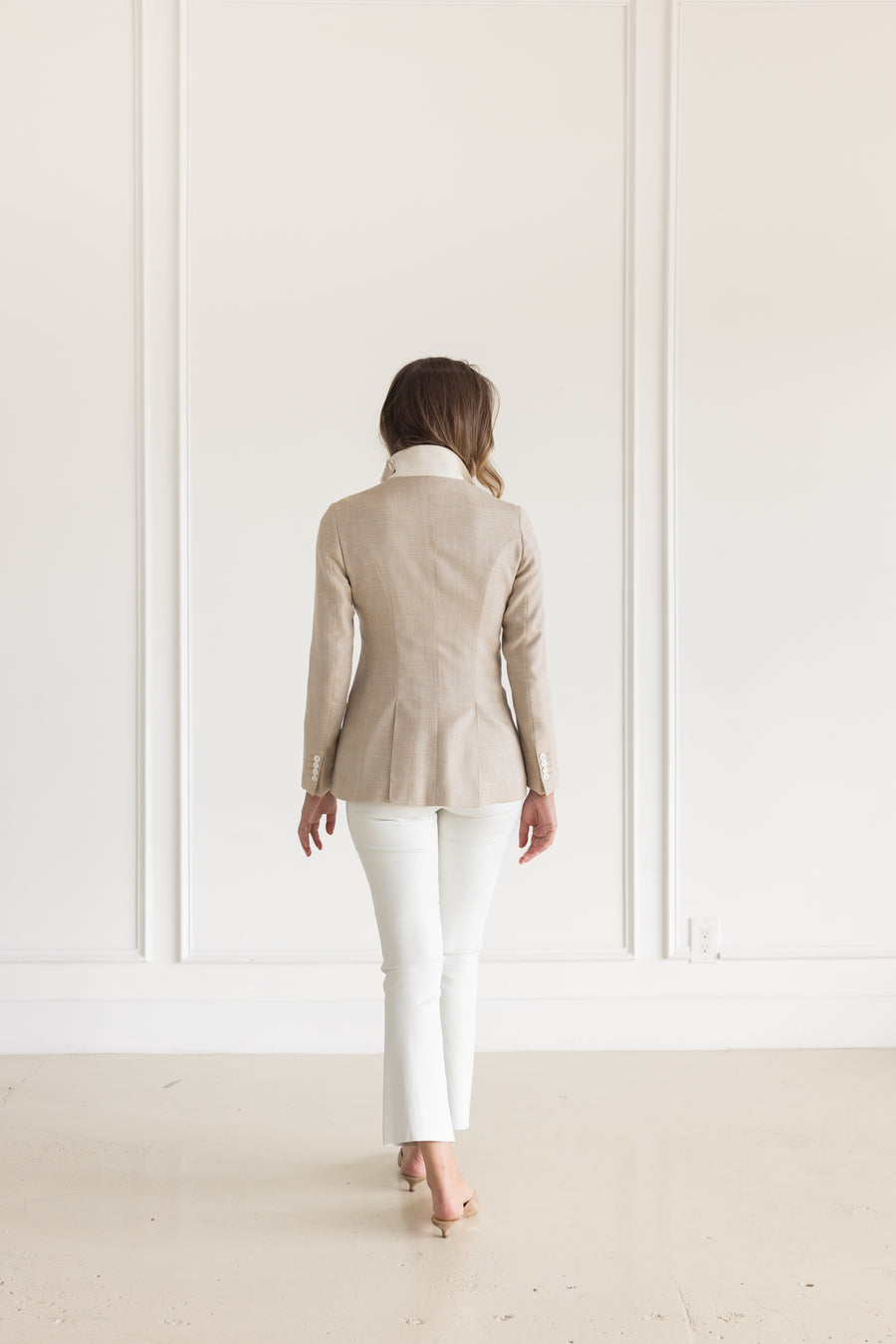 SPRWMN CROP FLARE - WHITE