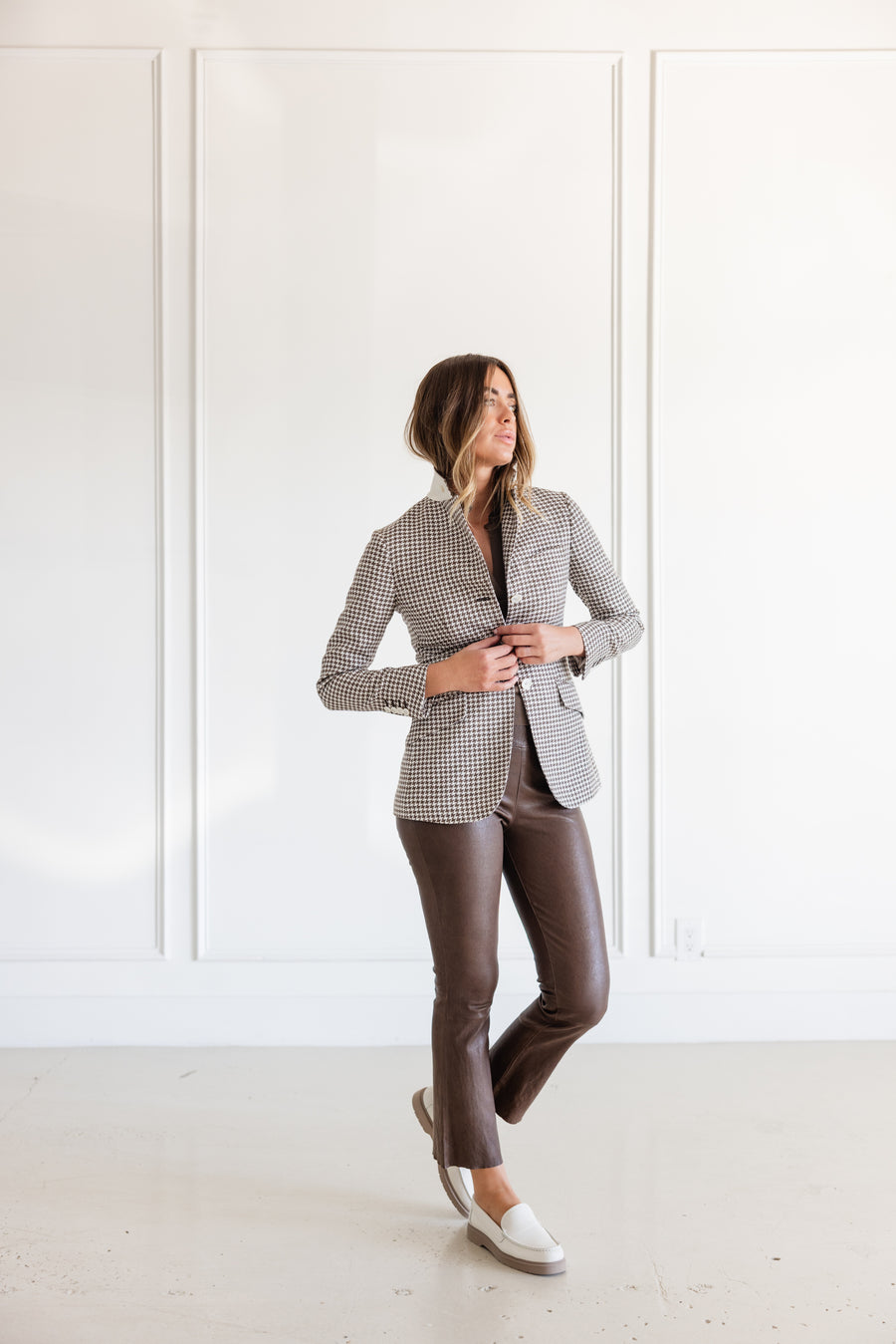 SPRWMN CROP FLARE - TRUFFLE