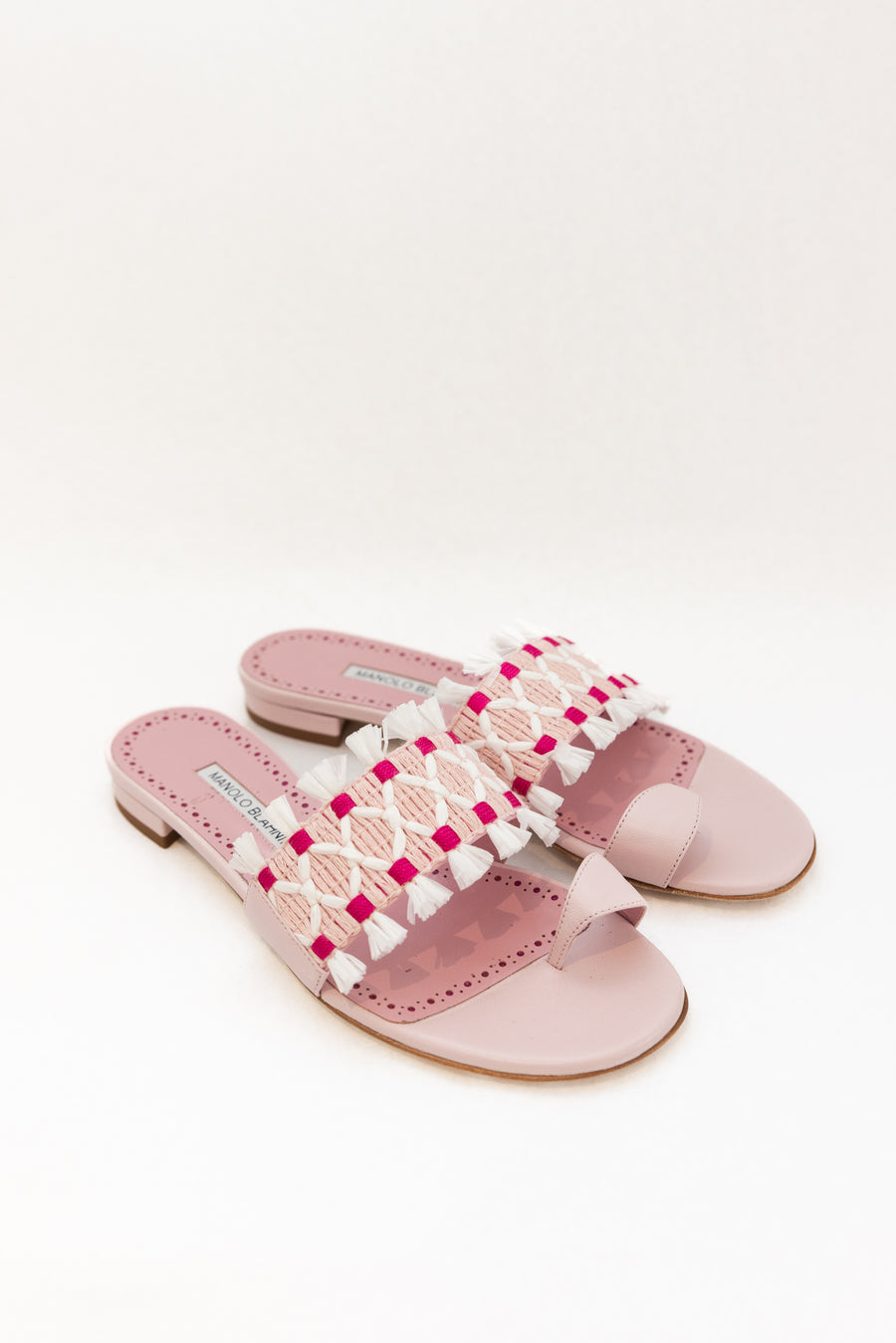 MANOLO BLAHNIK BRAVA FLAT SLIP ON - LIGHT PINK