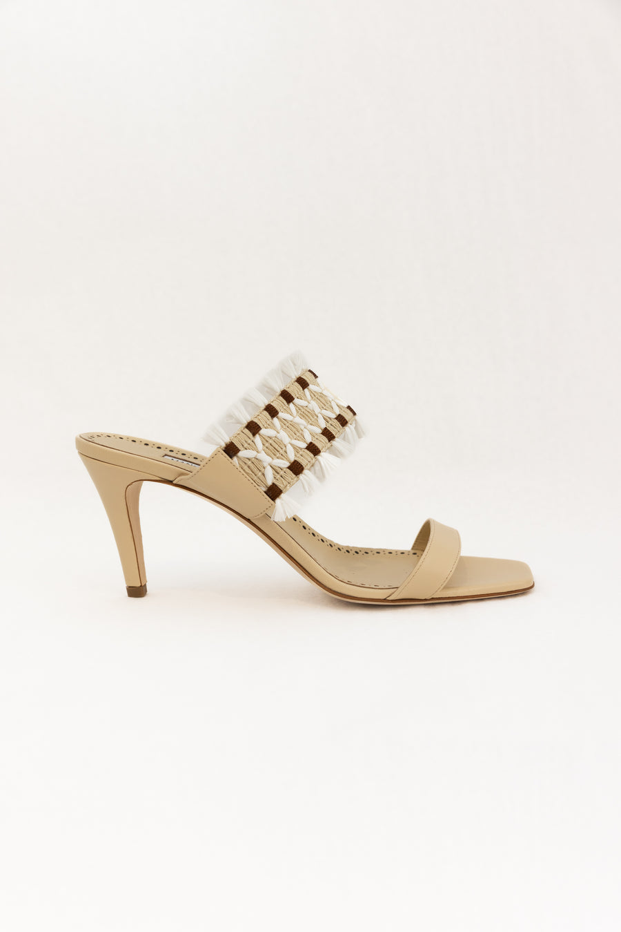 MANOLO BLAHNIK EFESO 70 FRINGED RAFFIA AND LEATHER SANDAL - DARK CREAM