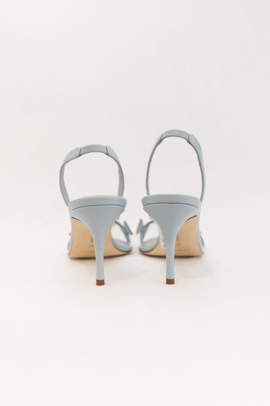 MANOLO BLAHNIK CIGAURASLI 70 LEATHER SANDALS - LIGHT BLUE