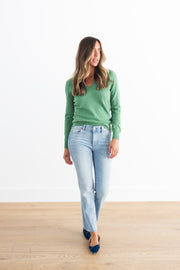 DF CASHMERE LONG SLEEVE V-NECK PULLOVER SWEATER- WOOD SAGE