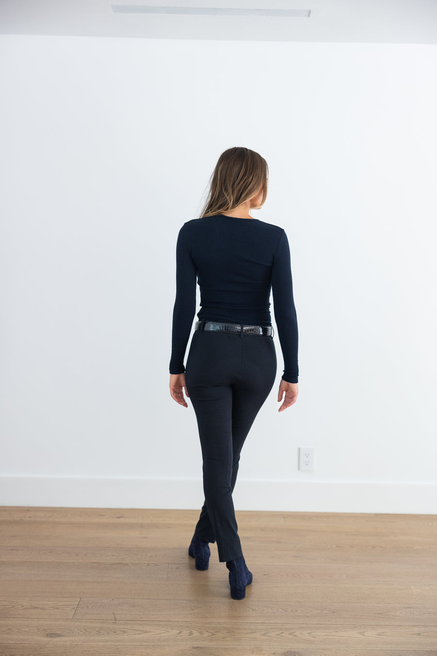 SABLYN QUINCY LS FITTED CREWNECK TEE - MIDNIGHT NAVY