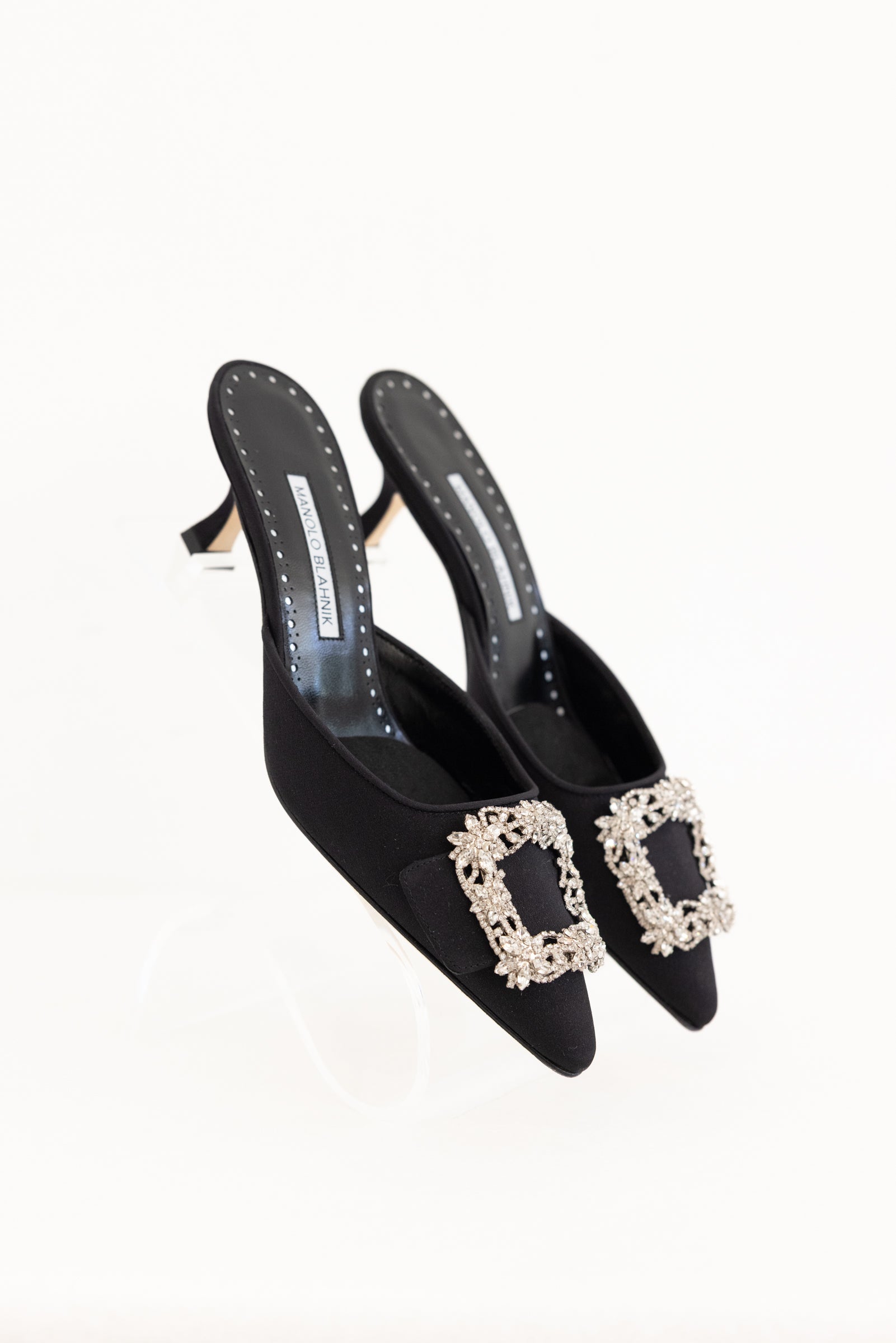 MANOLO  BLAHNIK  MAYSALE JEWEL - BLACK