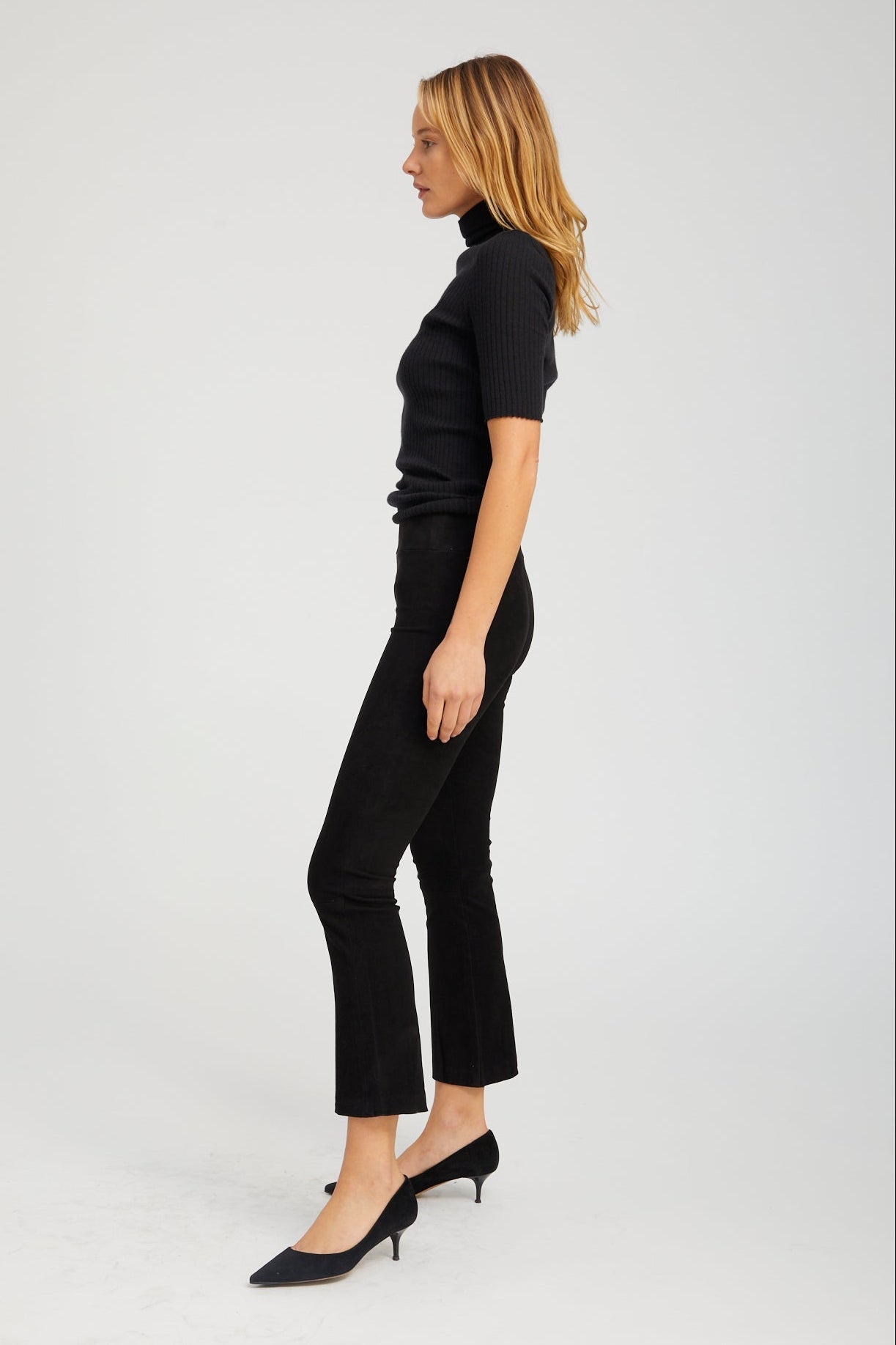 SPRWMN CROP FLARE SUEDE BLACK