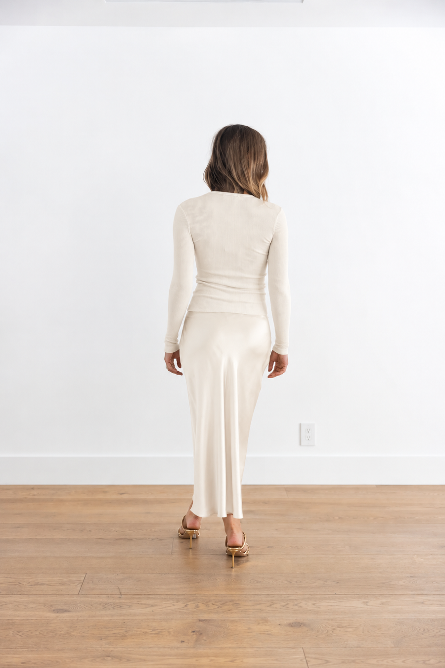 SABLYN MIRANDA SCALLOP TRIM BIAS CUT PULL ON SKIRT - GARDENIA