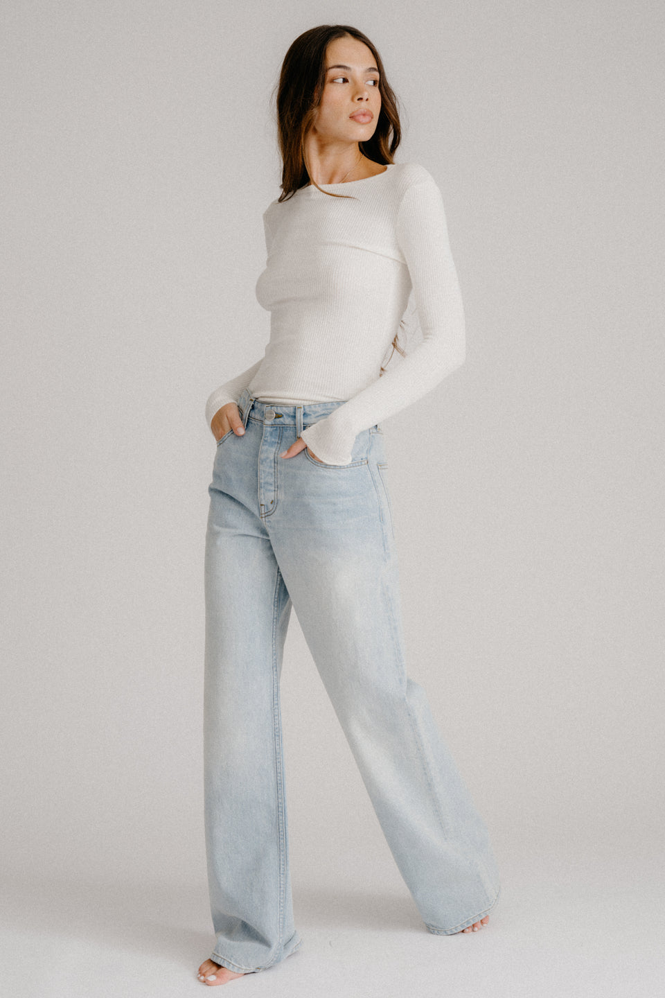 SABLYN QUINCY FITTED CREWNECK TEE GARDENIA