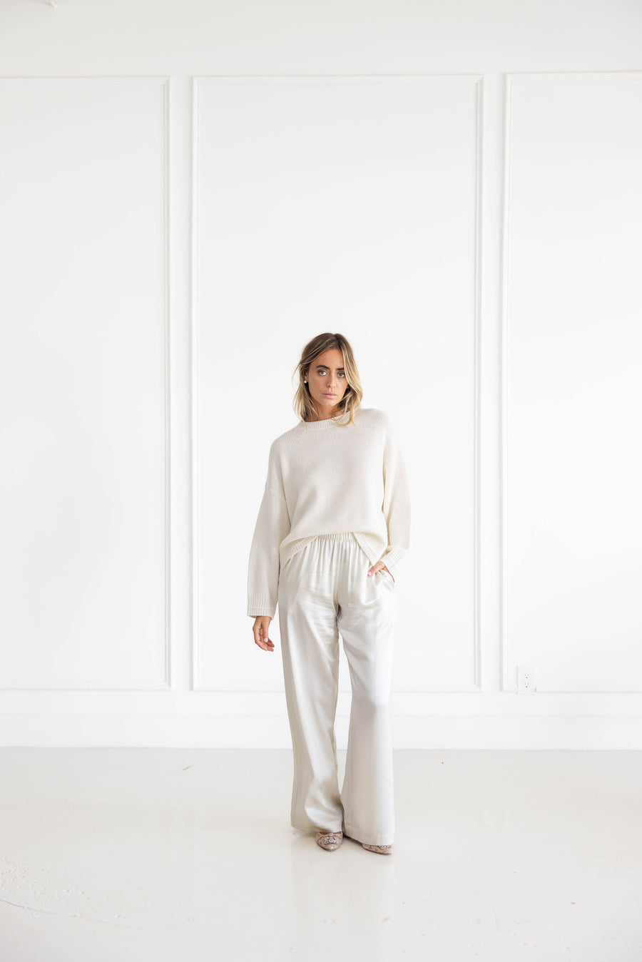 Brynn High Rish Pull On Wide Leg Pant